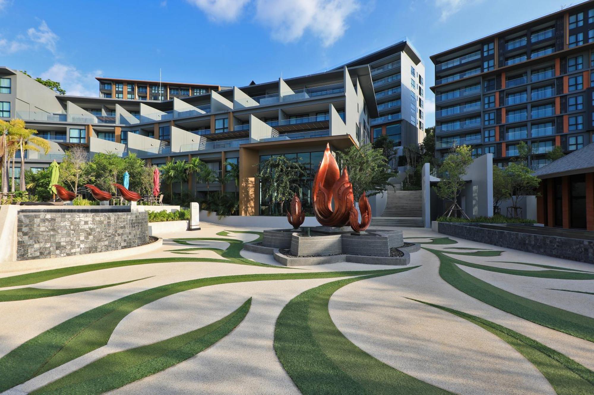 3 Bdr Seaview Walking To Surin By Capitalpro *