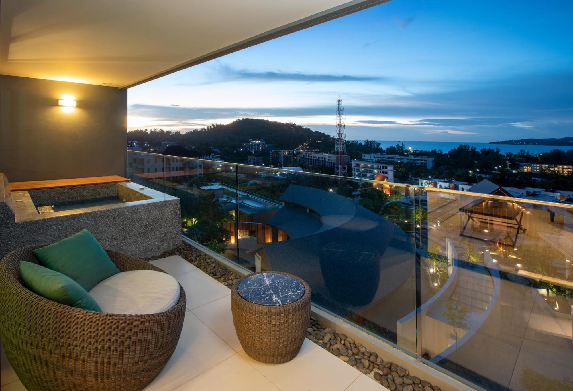 3 Bdr Seaview Walking To Surin By Capitalpro Apartment Phuket